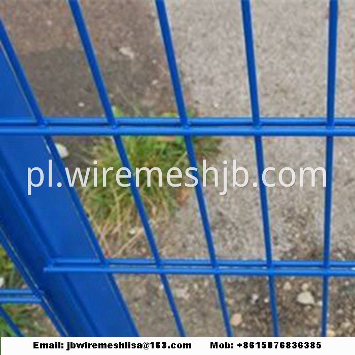 868/656 Powder Coated Double Weft Wire Mesh Fence